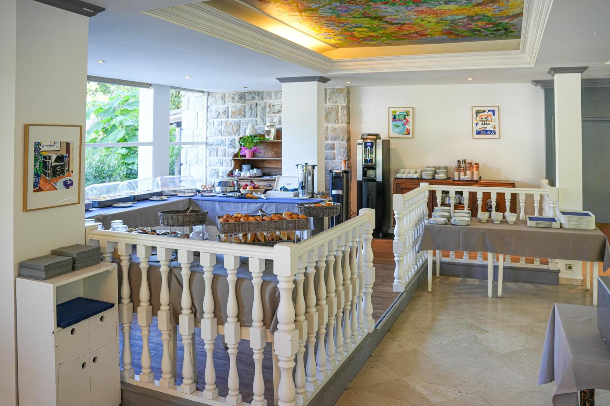 טלואר Hotel Du Lac מראה חיצוני תמונה