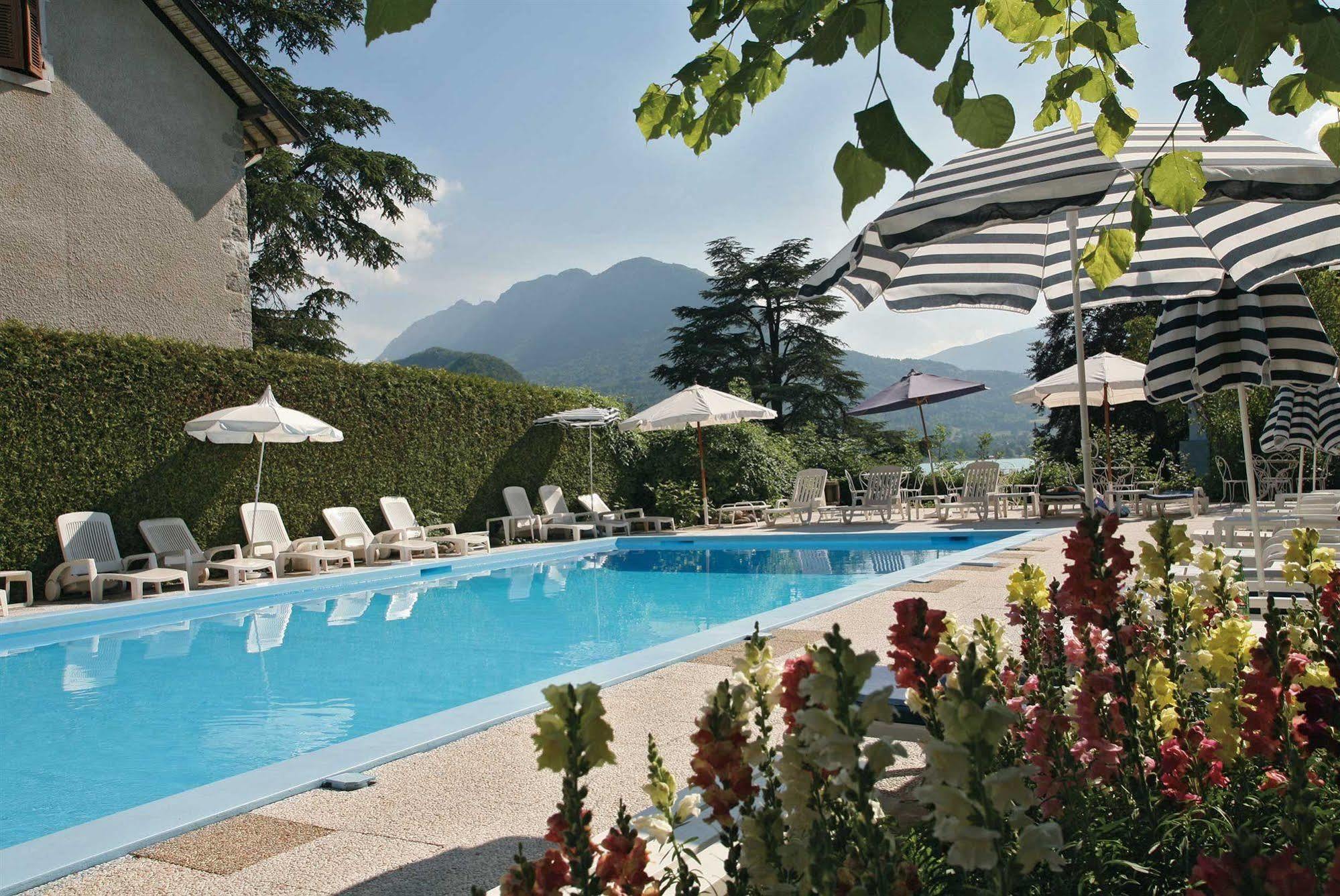 טלואר Hotel Du Lac מראה חיצוני תמונה