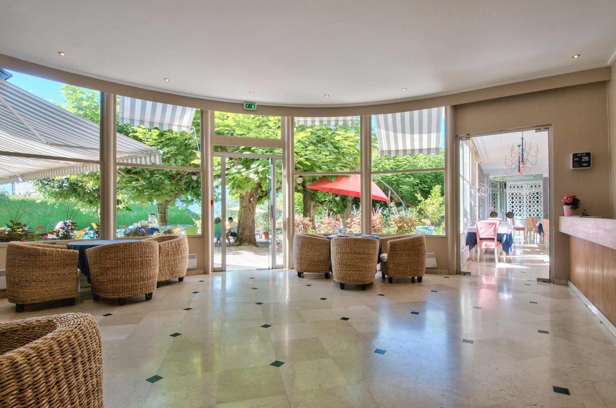 טלואר Hotel Du Lac מראה חיצוני תמונה
